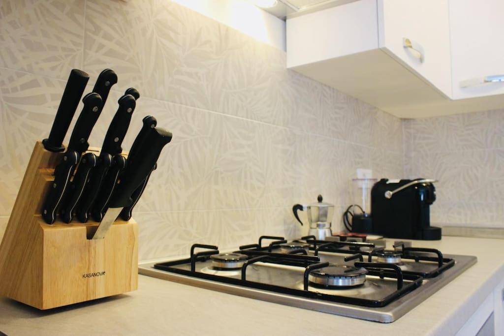קלצ'רניקה אל לגו Fronte LagoResidencegarden, Moderno Appartamento מראה חיצוני תמונה